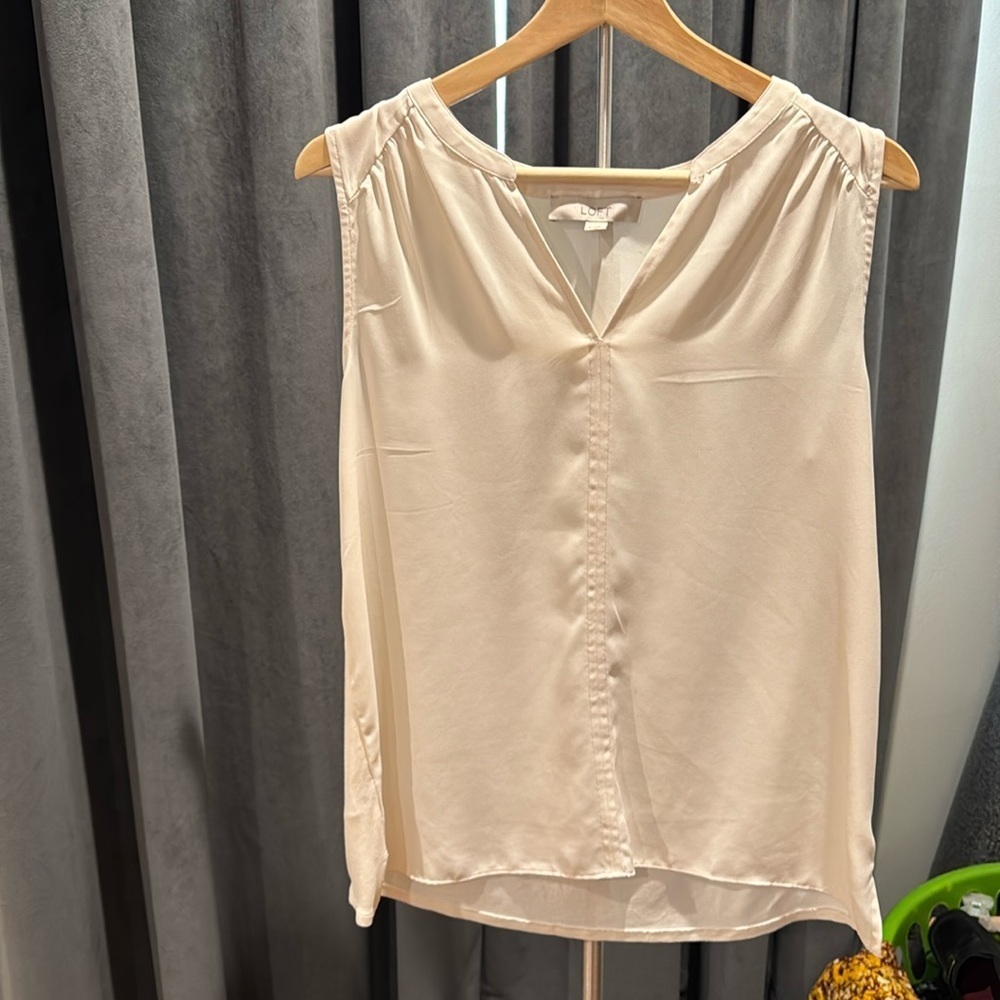 Ann Taylor Loft Sleeveless Shell